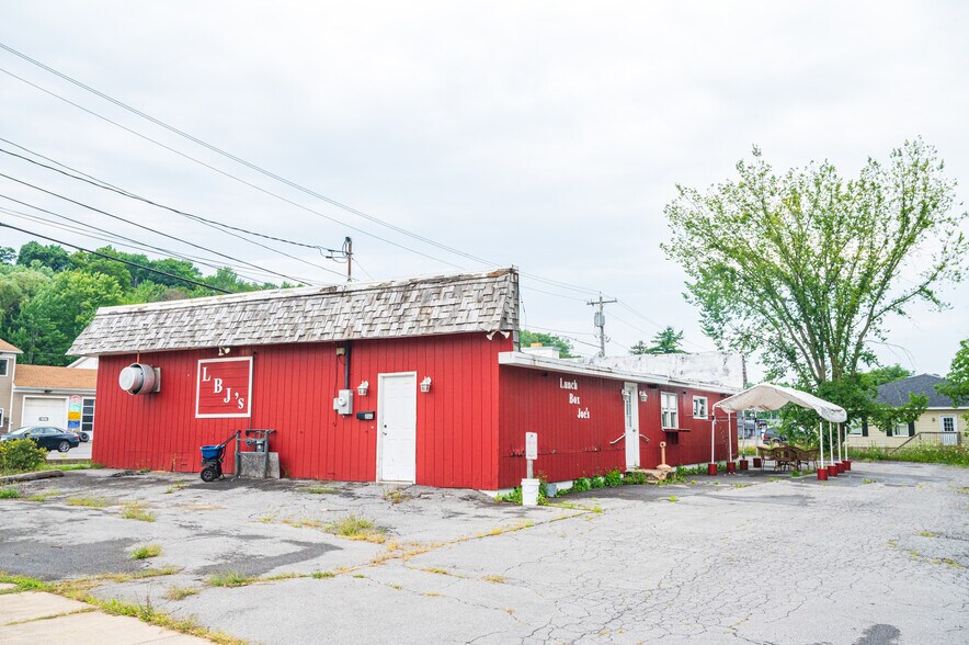 200 Oriskany Blvd, Whitesboro, NY à vendre - Photo de l’immeuble – Image 2 sur 31