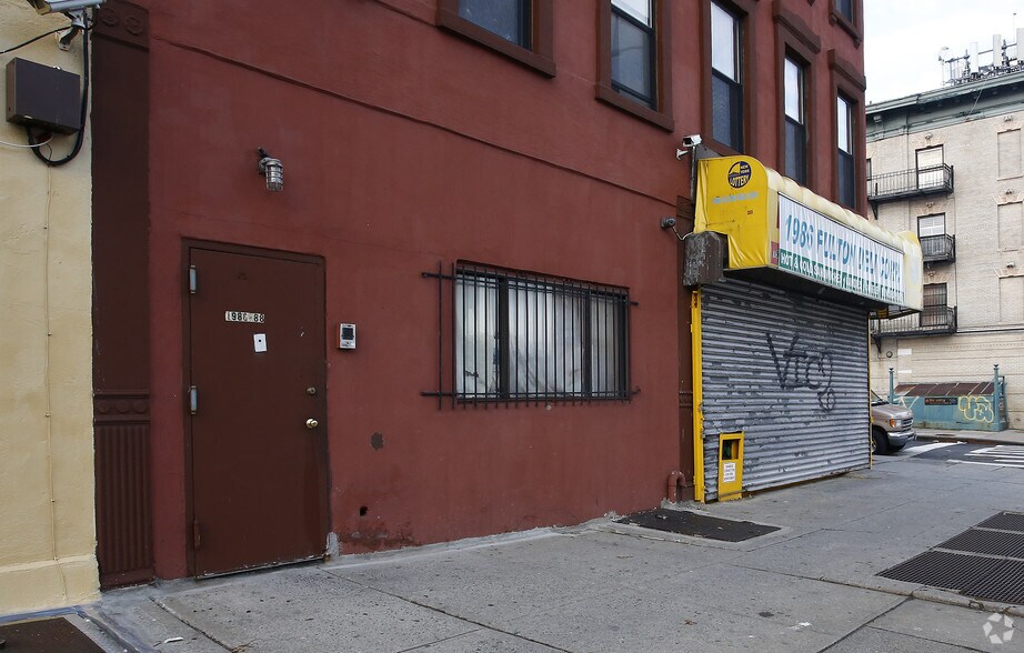 1986 Fulton St, Brooklyn, NY à vendre - Photo de l’immeuble – Image 2 sur 6