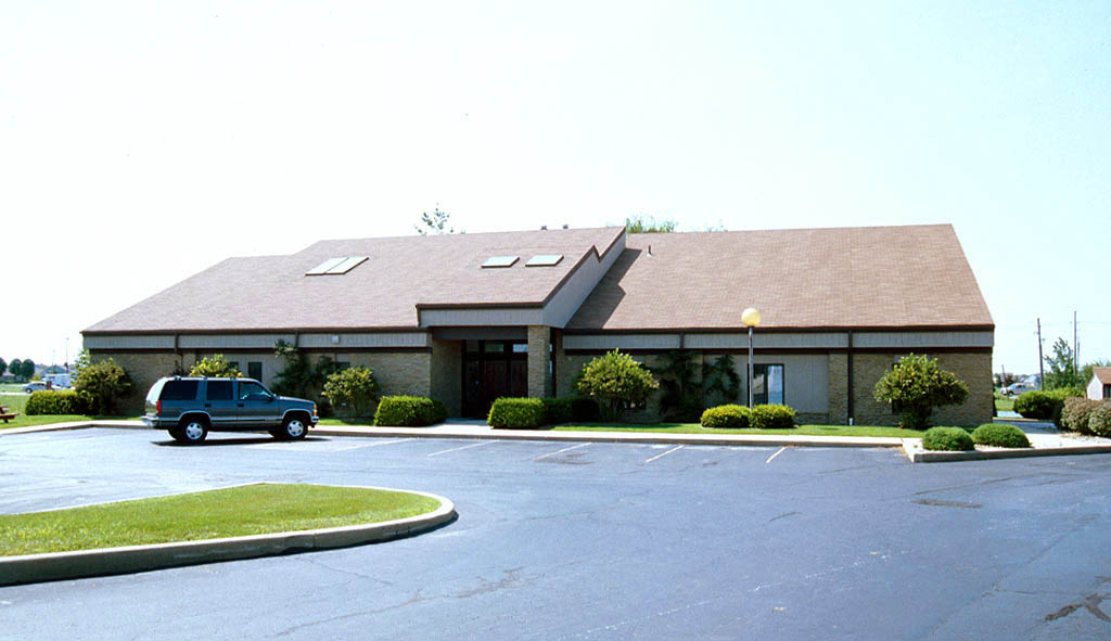 5170 Commerce Cir, Indianapolis, IN à louer Autre– Image 1 sur 7