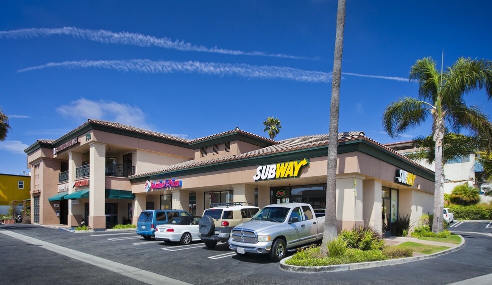 730 S Pacific Coast Hwy, Redondo Beach, CA à louer - Photo de l’immeuble – Image 3 sur 3