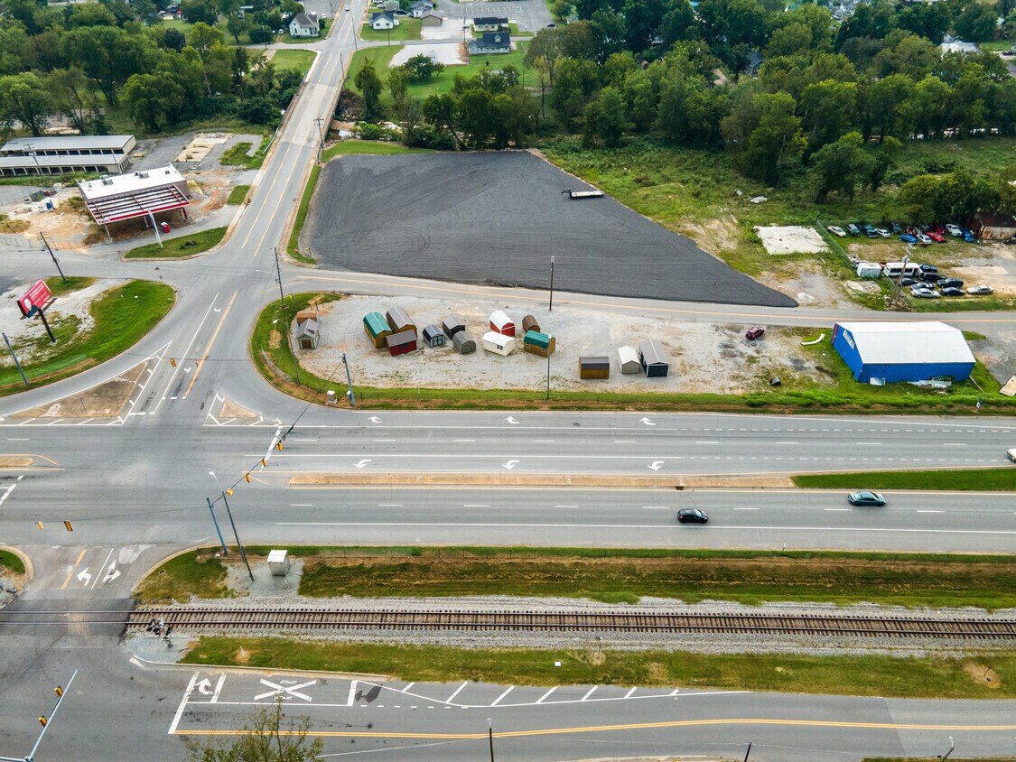 Commerce Street, Waverly, TN à vendre Autre– Image 1 sur 21