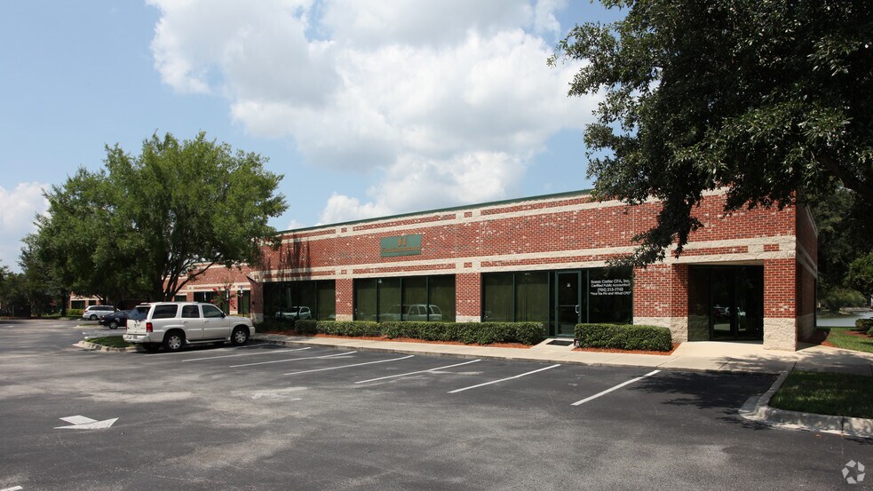 330 Corporate Way, Orange Park, FL à louer - Photo de l’immeuble – Image 3 sur 4