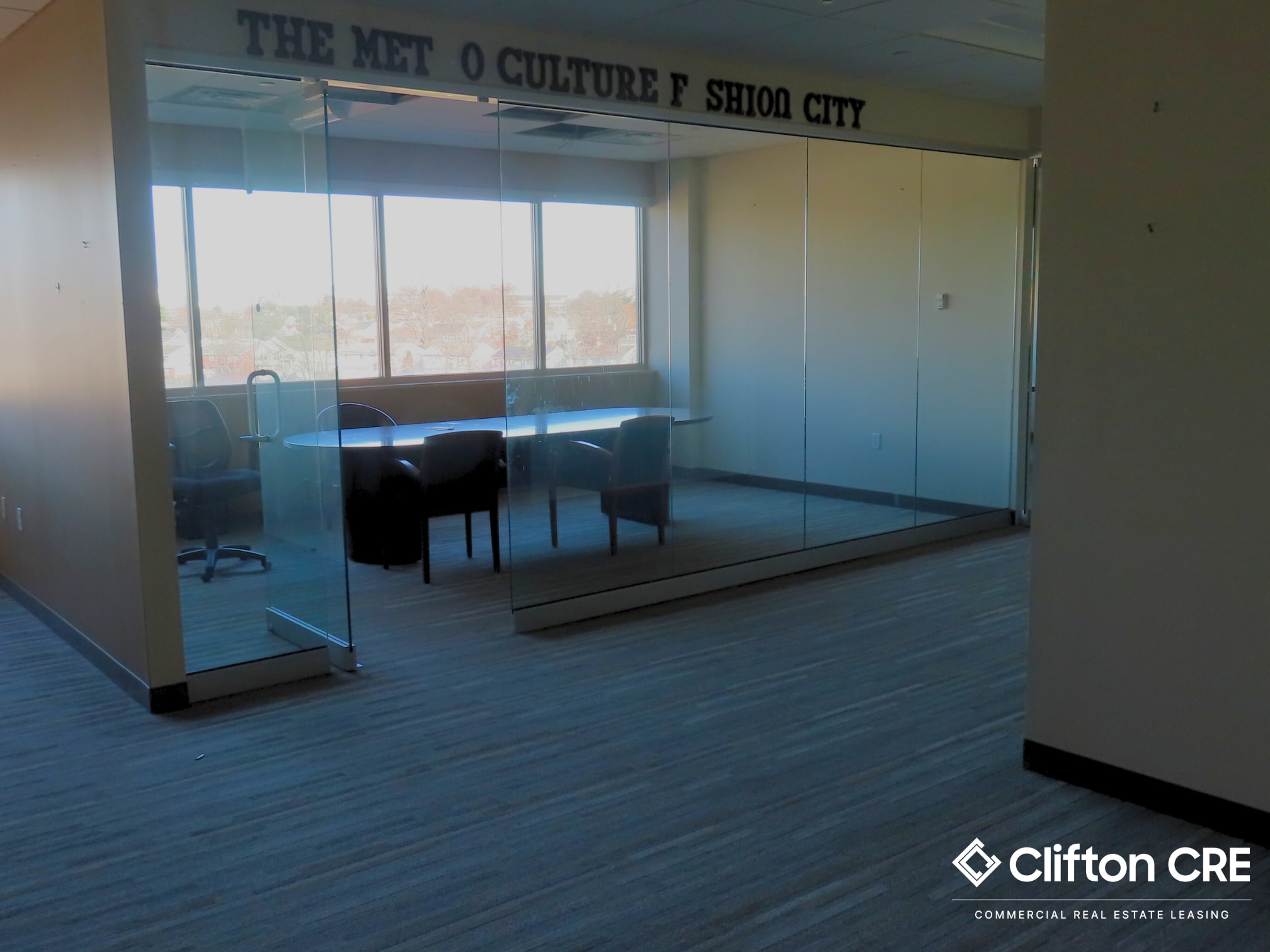 2 City Hall Plz, Rahway, NJ à louer Photo intérieure– Image 1 sur 4