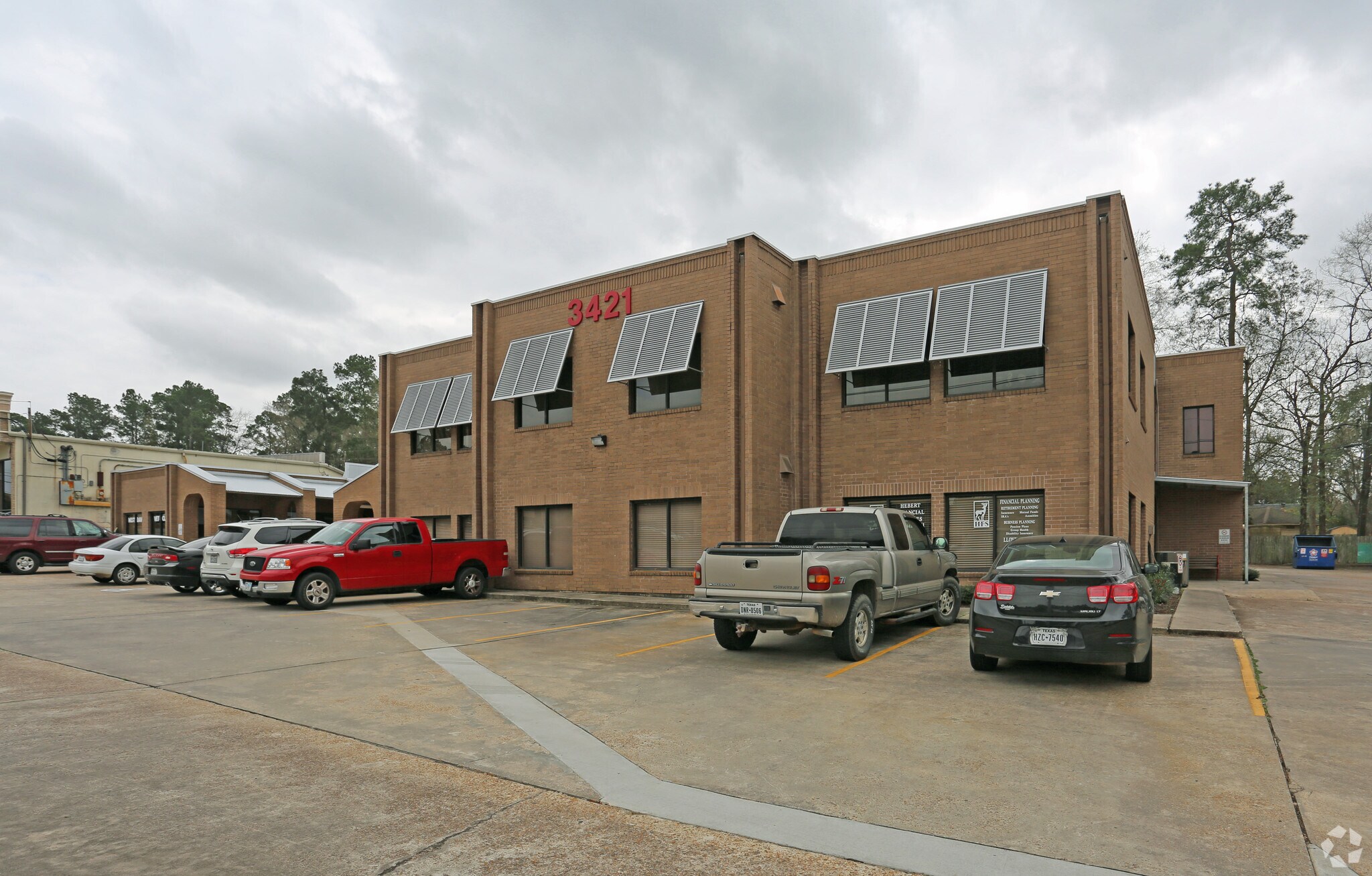3421 W Davis St, Conroe, TX à louer Photo principale– Image 1 sur 73