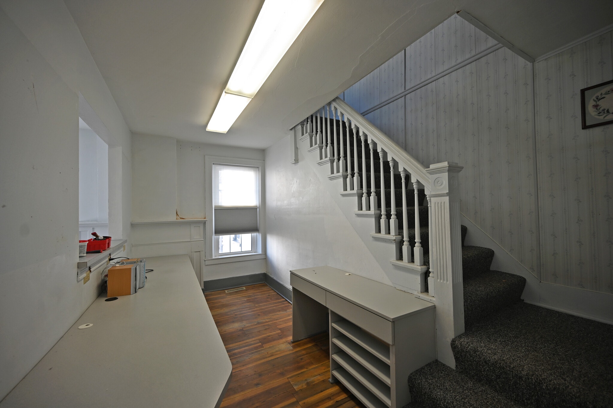 422 Summit Ave, Oconomowoc, WI à louer Photo intérieure– Image 1 sur 22