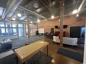 244 W 300 N, Salt Lake City, UT à louer Photo intérieure– Image 2 sur 2