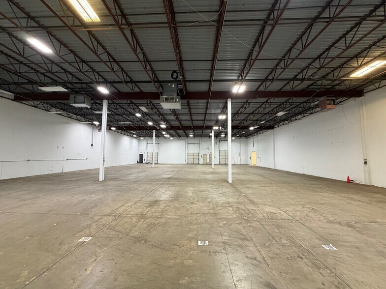 7071-7093 Shady Oak Rd, Eden Prairie, MN à louer - Photo intérieure – Image 2 sur 9