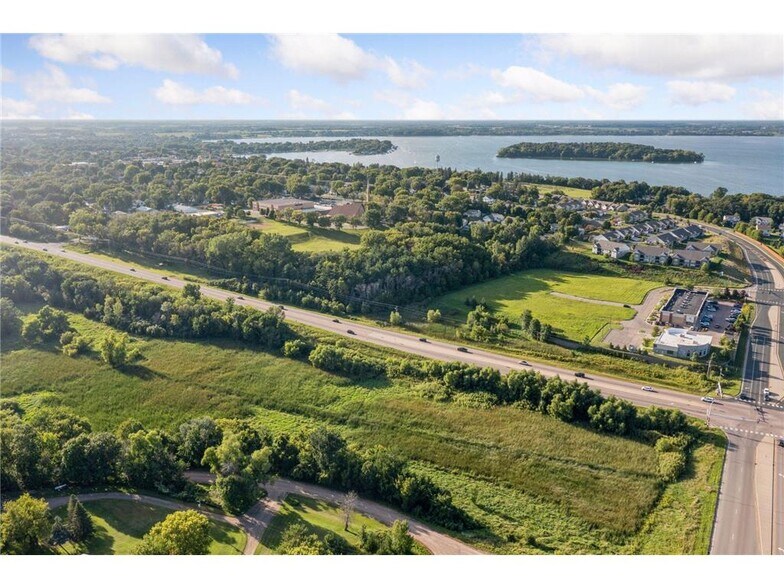 XXX 10th Street 10th Street, Waconia, MN à vendre - Photo de l’immeuble – Image 3 sur 15