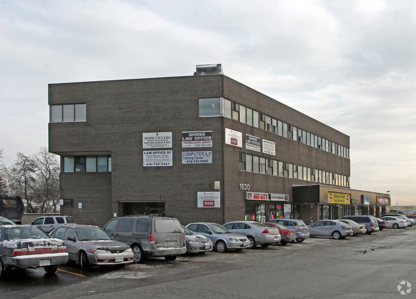 1620 Albion Rd, Toronto, ON à louer - Photo de l’immeuble – Image 3 sur 5