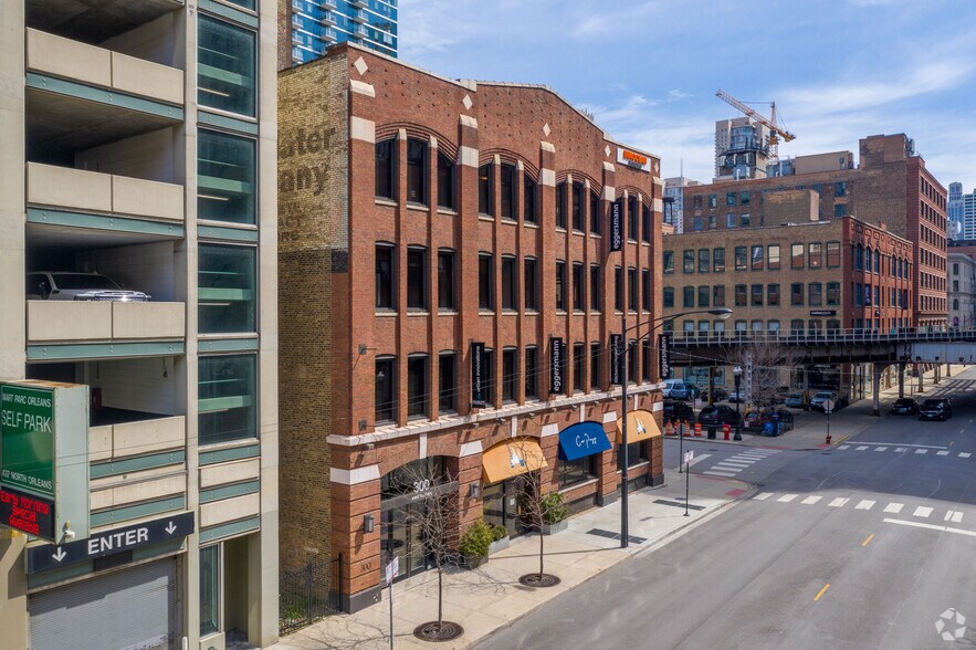 300 W Hubbard St, Chicago, IL à louer - Photo principale – Image 1 sur 5