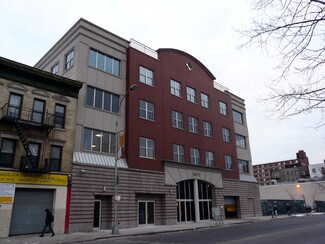 Plus de détails pour 4419-4425 3rd Ave, Bronx, NY - Bureau à louer