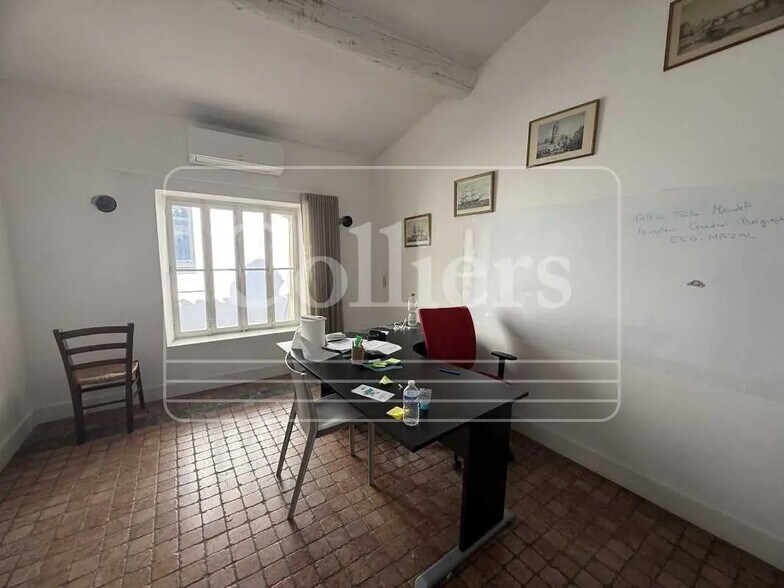 Bureau dans Marseille à louer - Photo de l’immeuble – Image 2 sur 6