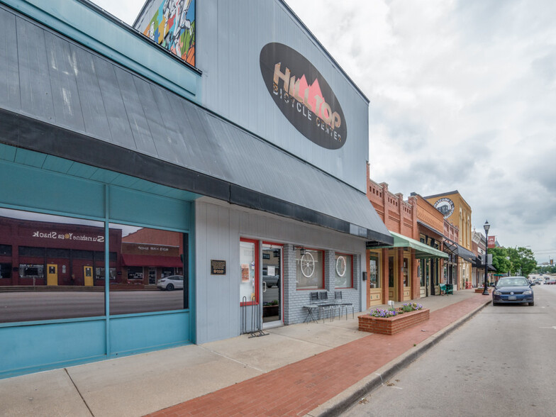 130 N Main St, Mansfield, TX à vendre - Photo de l’immeuble – Image 2 sur 62