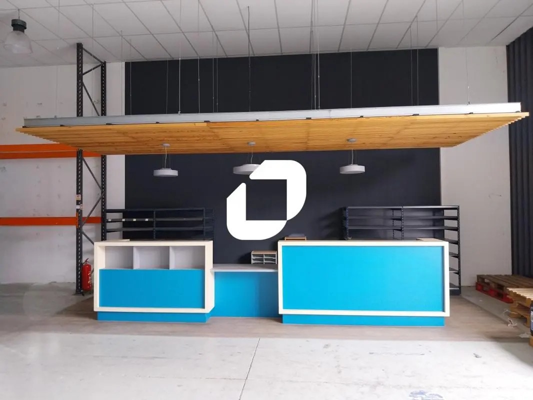 Local d’activités dans Couëron à louer Photo intérieure– Image 1 sur 8