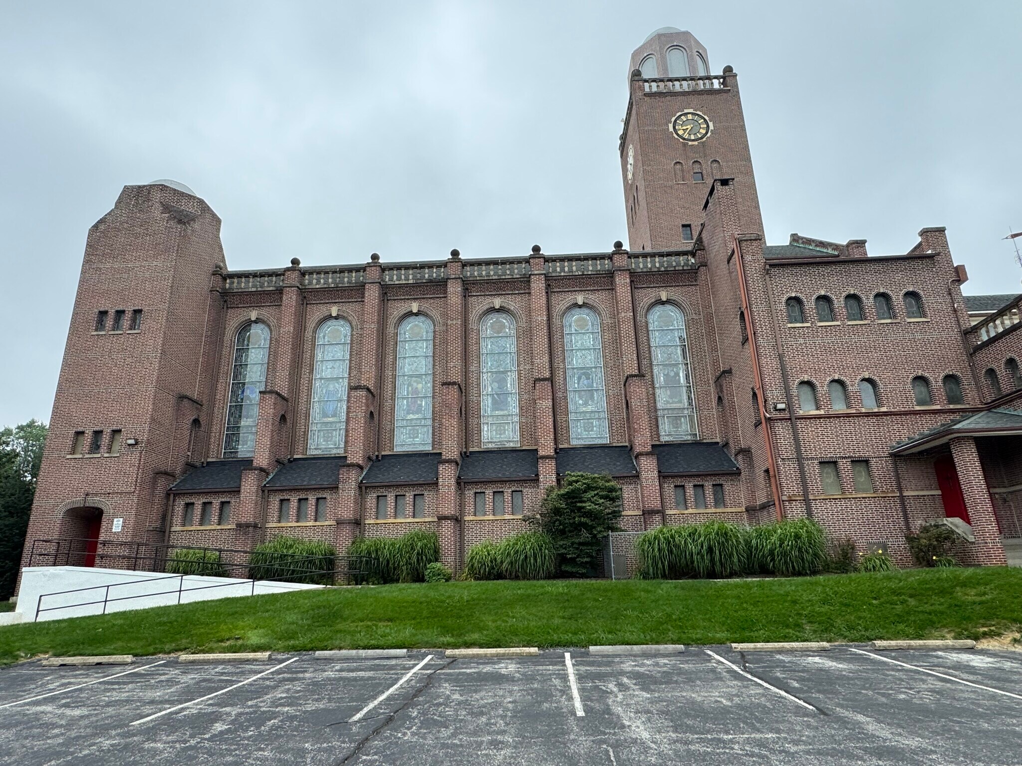 100 Lafayette St, York, PA à vendre Photo principale– Image 1 sur 42