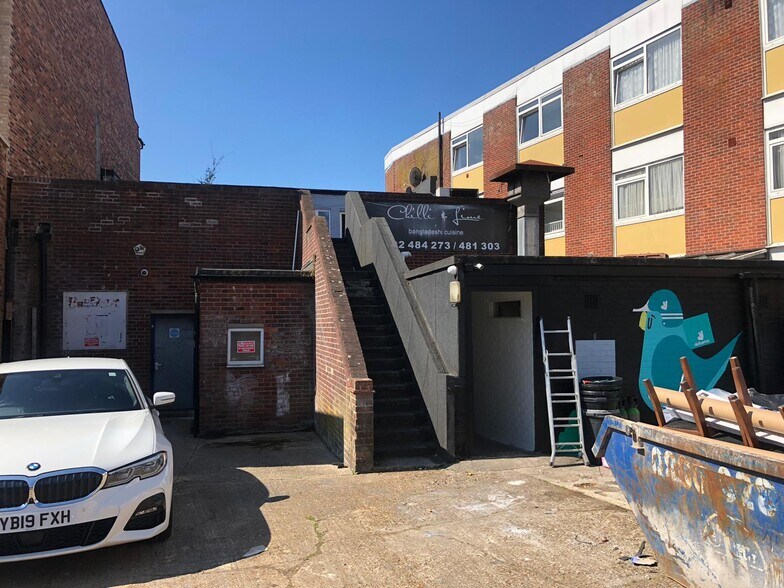 58 West St, Havant à vendre - Photo de l’immeuble – Image 3 sur 4
