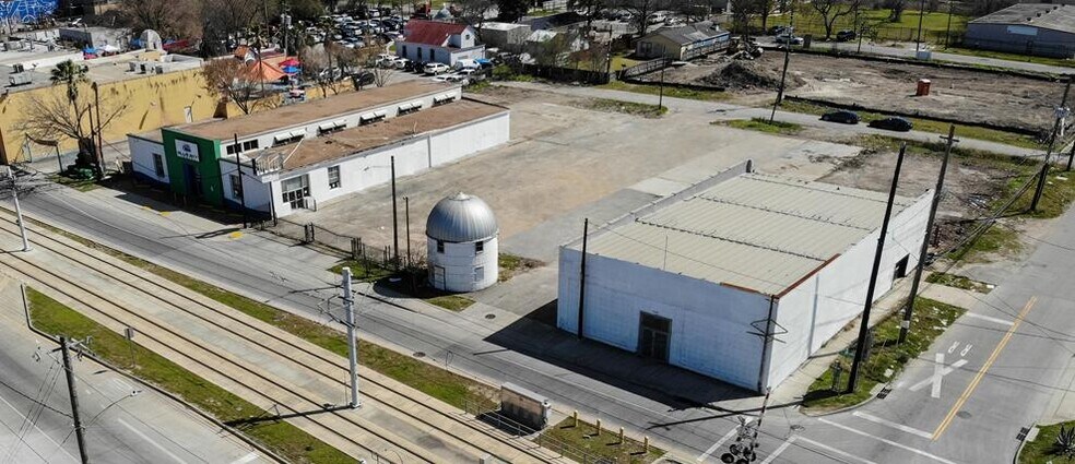 6600 Harrisburg Blvd, Houston, TX à louer - Photo de l’immeuble – Image 1 sur 4