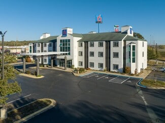 Plus de détails pour 1931 Lacy Dr, Junction City, KS - Hôtellerie à vendre