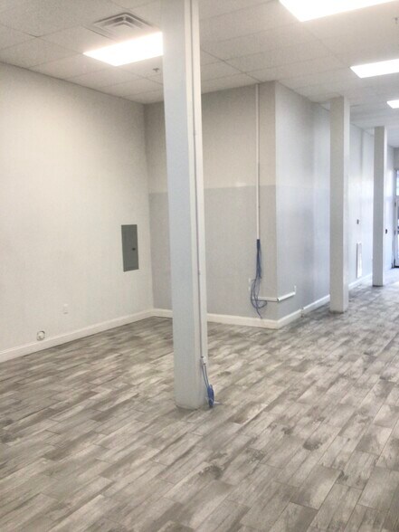 912 Bergenline Ave, Union City, NJ à louer - Photo intérieure – Image 3 sur 14