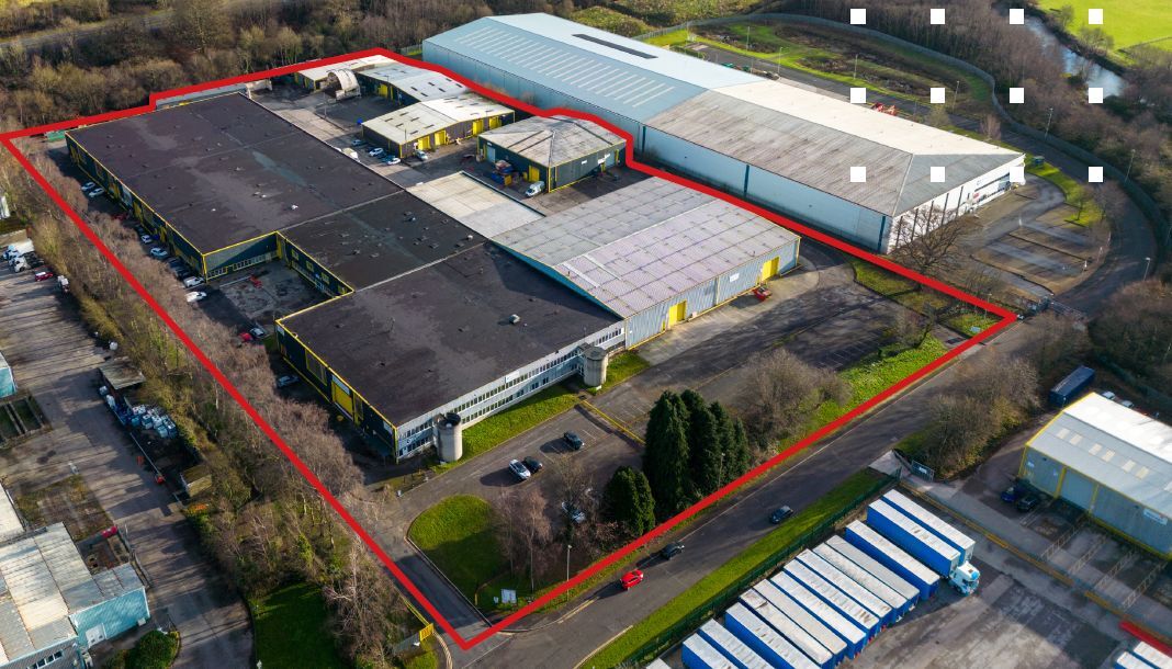 Dyffryn Industrial Estate, North Cardiff portefeuille de 3 biens à vendre sur LoopNet.fr Photo de l’immeuble– Image 1 sur 4