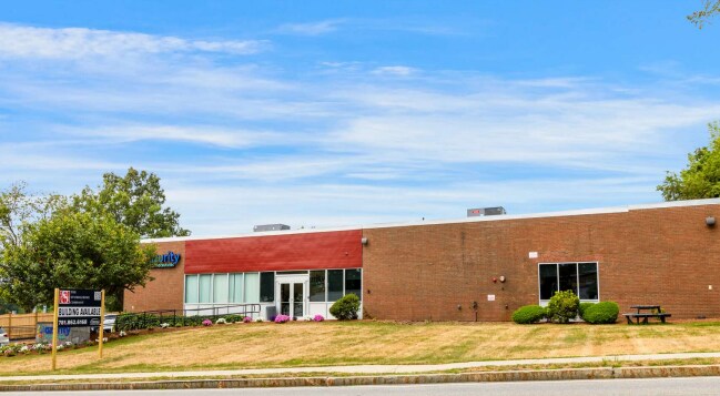 841 Woburn St, Wilmington, MA à louer - Photo de l’immeuble – Image 2 sur 8