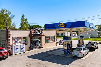 Plus de détails pour 38 Auburn Rd, Seneca Falls, NY - Local commercial à vendre