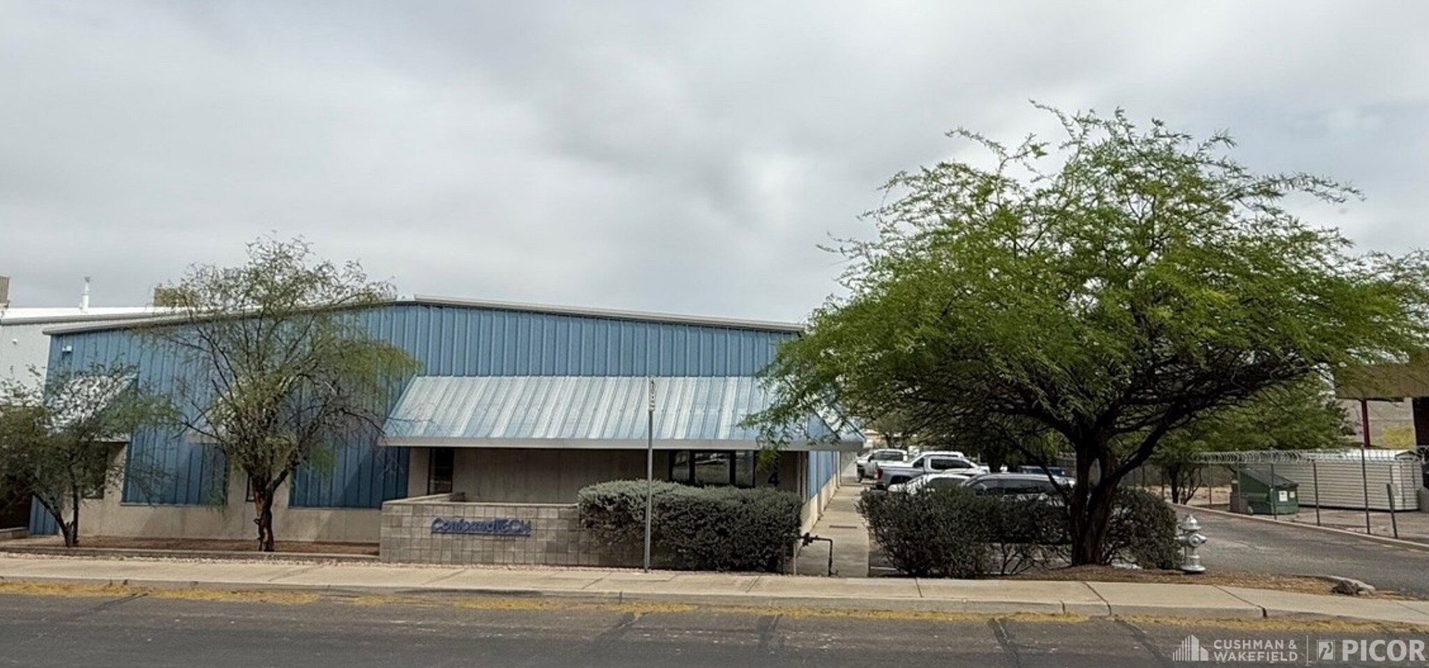 1425 E Apache Park Pl, Tucson, AZ à vendre Photo principale– Image 1 sur 8