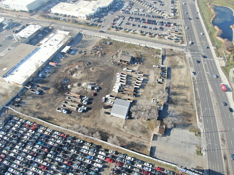 647 W 3300 S, South Salt Lake, UT à louer - Photo de l’immeuble – Image 2 sur 7