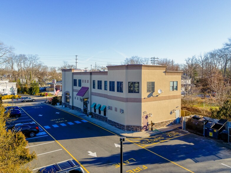 165 W Sylvania Ave, Neptune, NJ à vendre - Autre – Image 2 sur 13