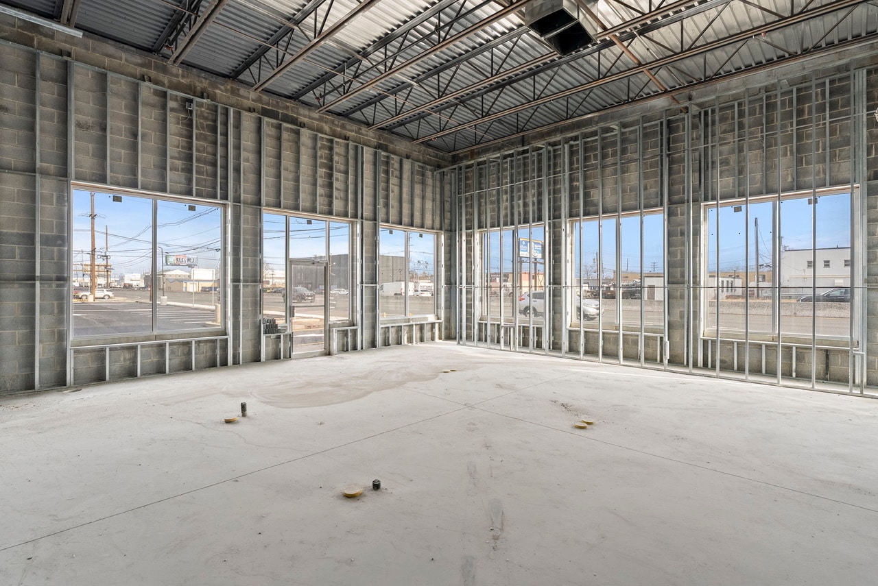 328 State Rt 17, Carlstadt, NJ à louer Photo intérieure– Image 1 sur 8