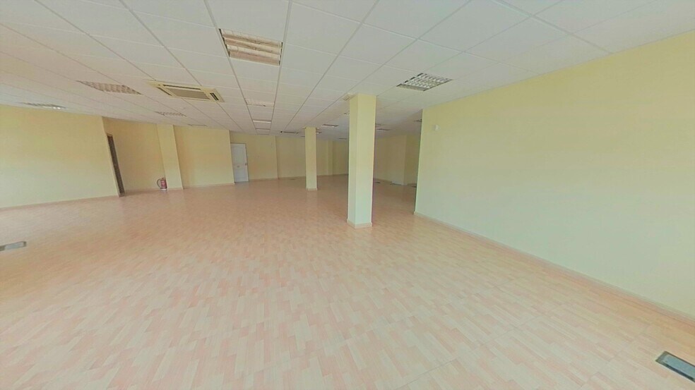 Local commercial dans Aljaraque à vendre - Photo de l’immeuble – Image 3 sur 21