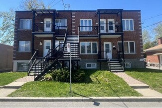 Plus de détails pour 72- 82A Rue St-Antoine, Charlemagne, QC - Logement à vendre