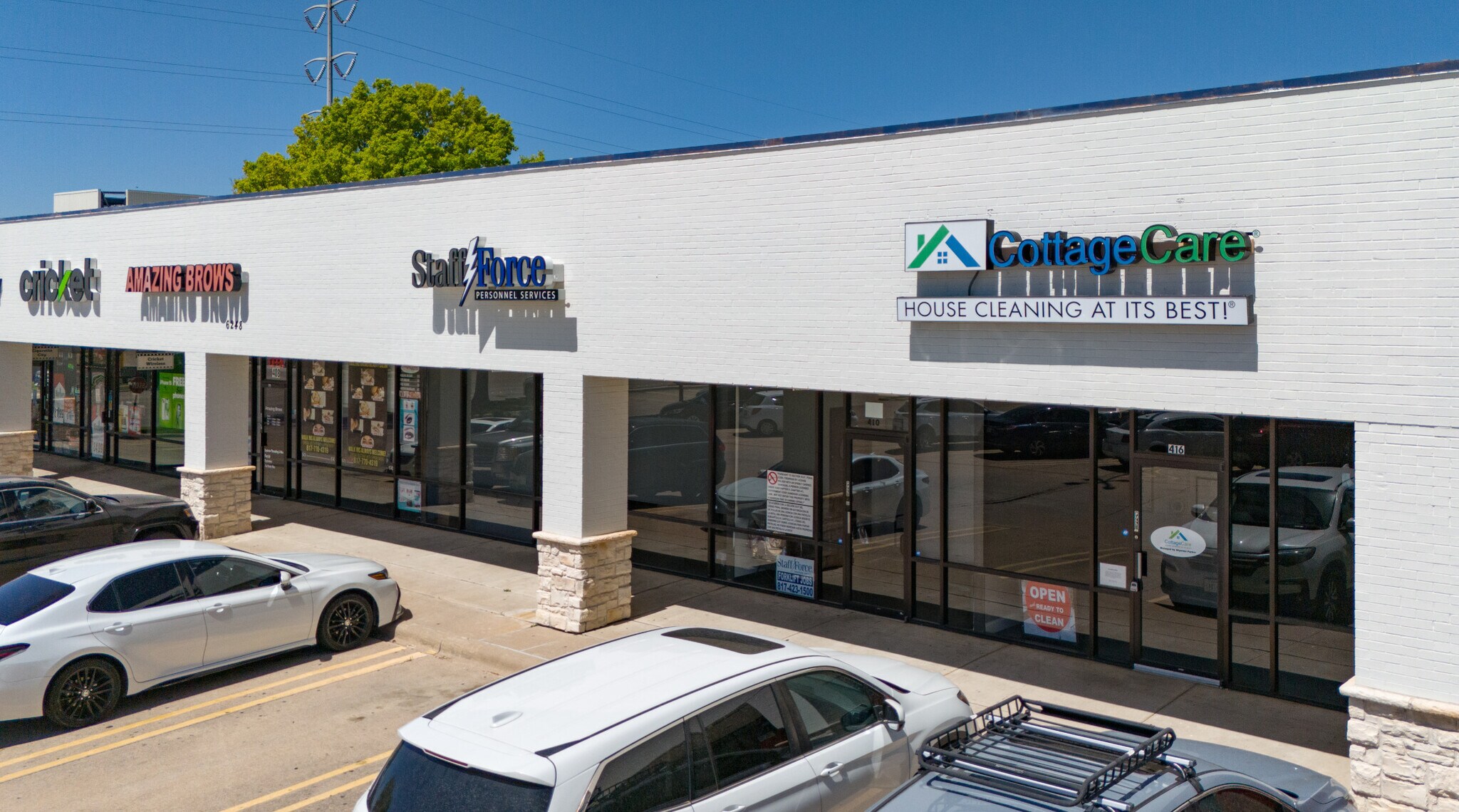 6246 Rufe Snow Dr, Fort Worth, TX à louer Photo de l’immeuble– Image 1 sur 1