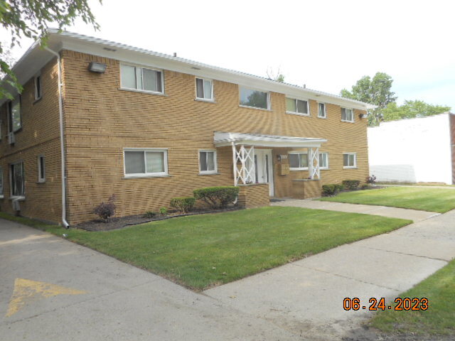 18333 Schoolcraft, Detroit, MI à vendre - Photo de l’immeuble – Image 3 sur 24