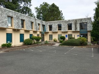 Plus de détails pour 2111 NE Front St, Salem, OR - Bureau à louer