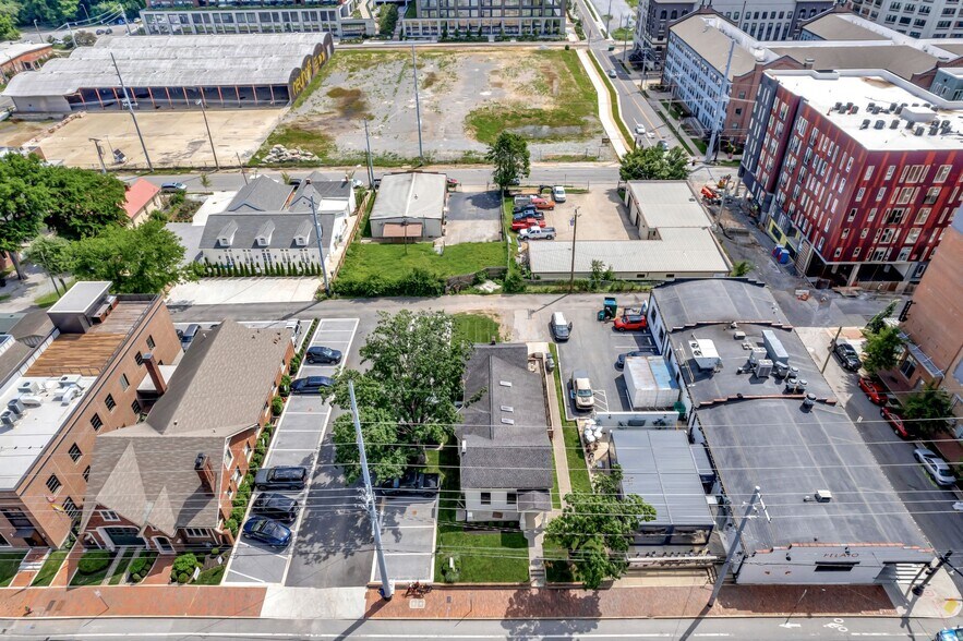1306 3rd Ave N, Nashville, TN à louer - Photo de l’immeuble – Image 2 sur 39
