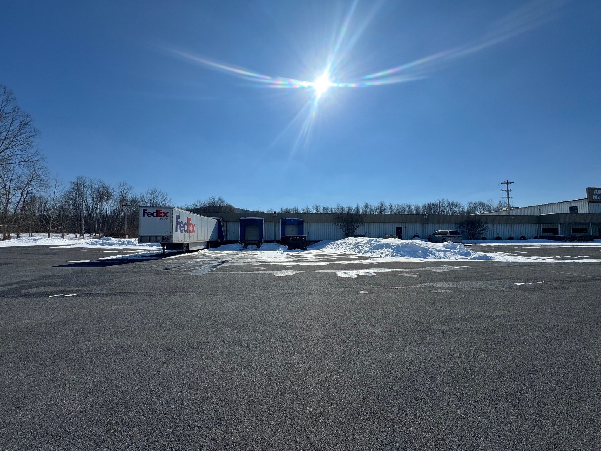 2060 Main St, Apalachin, NY à louer Photo intérieure– Image 1 sur 3