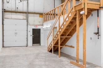 124-130 Hall St, Concord, NH à louer Photo intérieure– Image 2 sur 7