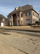 6856 Cobblestone Blvd, Southaven, MS à vendre Photo de l’immeuble– Image 2 sur 5
