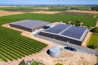 Plus de détails pour 11989 N Clements Rd, Linden, CA - Industriel/Logistique à vendre