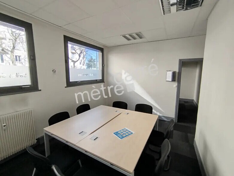 Bureau dans Saint-Herblain à vendre - Photo de l’immeuble – Image 1 sur 4