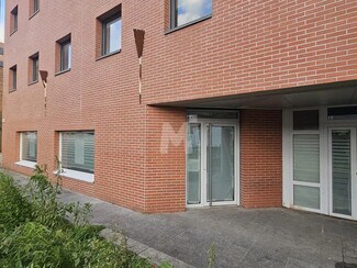 Plus de détails pour Local commercial à louer