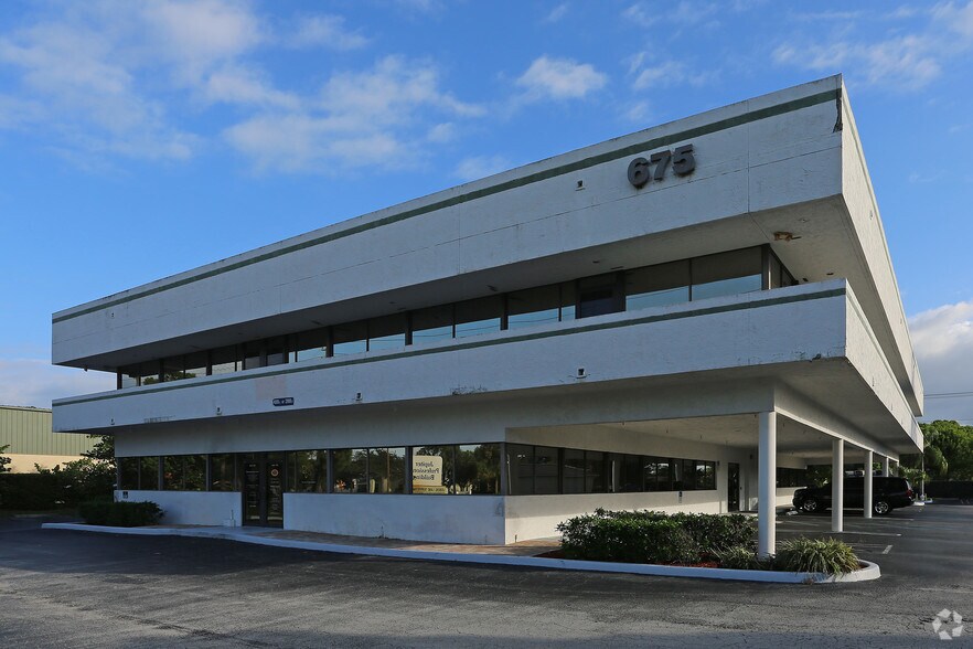 675 W Indiantown Rd, Jupiter, FL à vendre - Photo principale – Image 1 sur 21