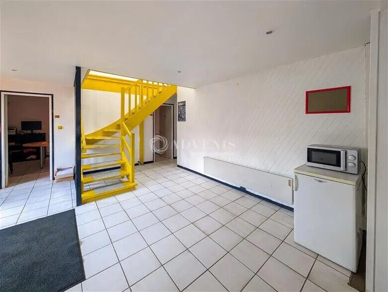 Local d’activités dans Quessoy à louer - Photo de l’immeuble – Image 3 sur 10