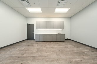 8593 NW 96th St, Medley, FL à louer Photo intérieure– Image 2 sur 10