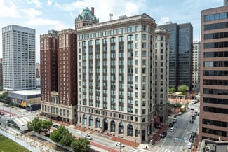 Plus de détails pour 2 N Charles St, Baltimore, MD - Bureau à louer
