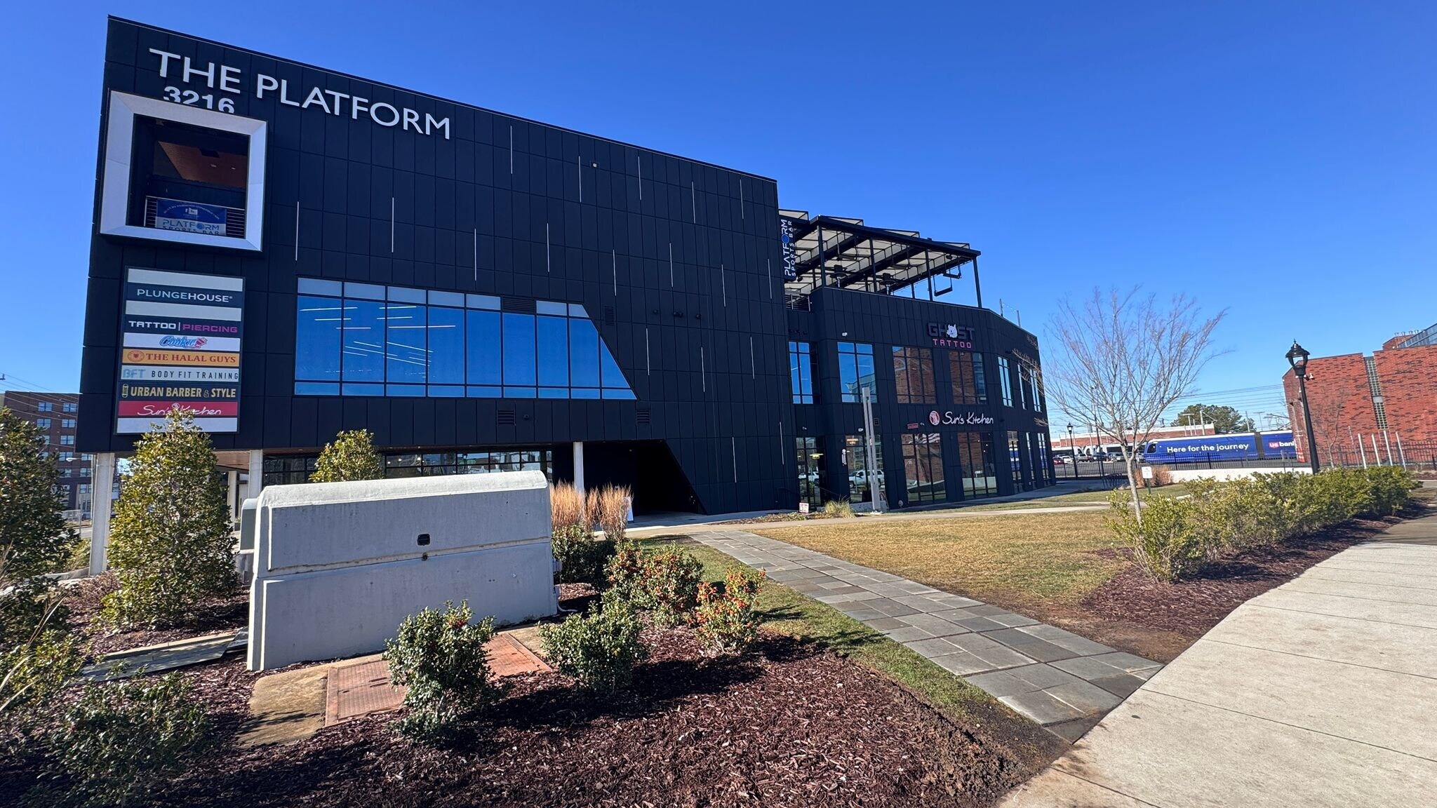 3232 South Blvd, Charlotte, NC à louer Photo principale– Image 1 sur 14