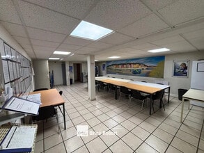 8-12 Chemin De Genas, Saint-Priest à vendre Photo intérieure– Image 1 sur 4