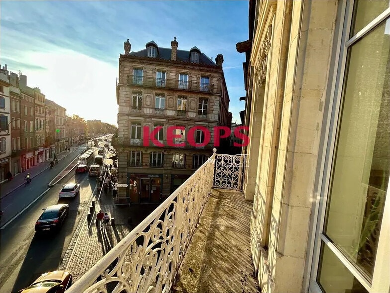 Bureau dans Toulouse à louer - Photo de l’immeuble – Image 3 sur 10