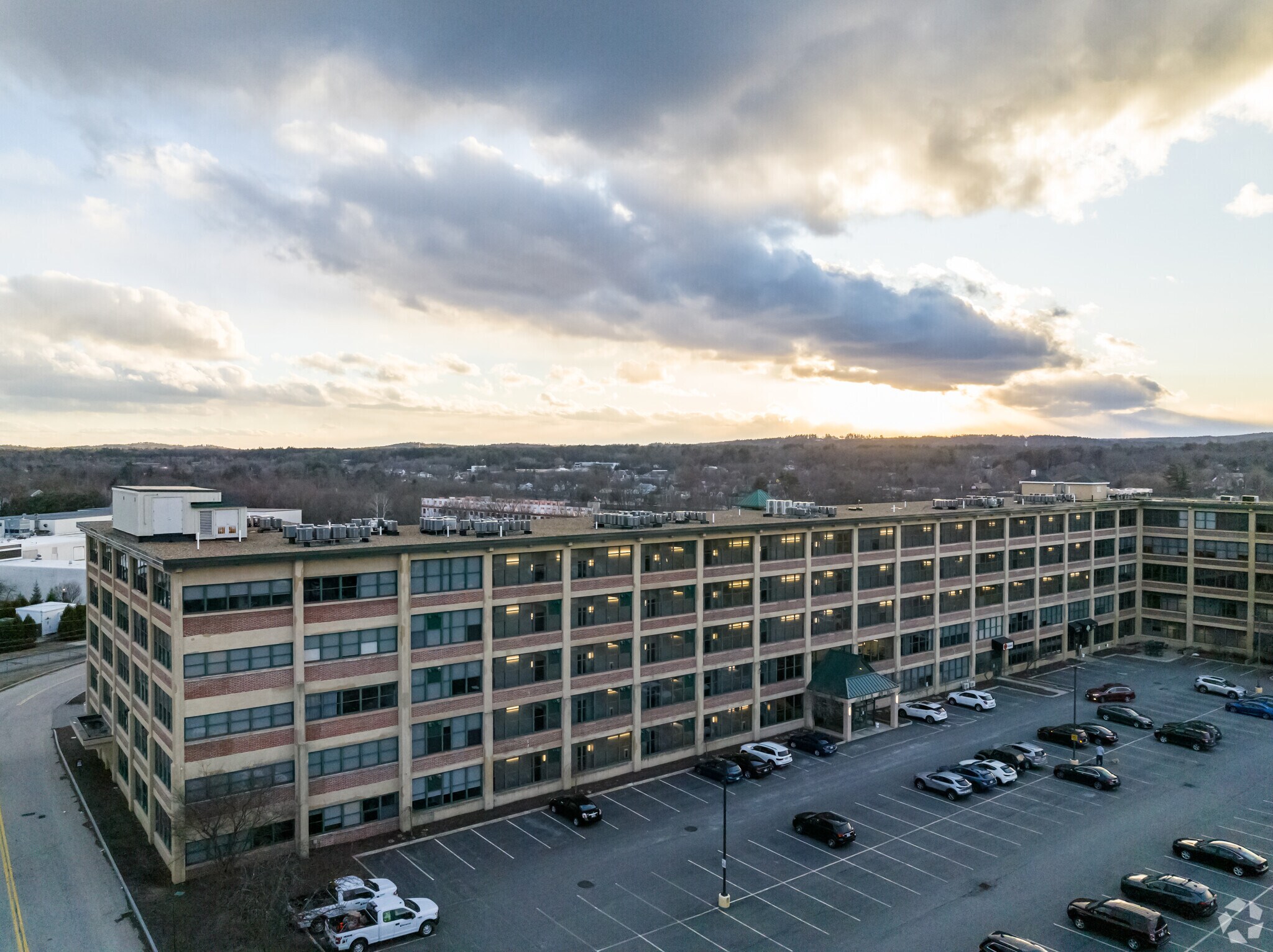 1 Sundial Ave, Manchester, NH à vendre Photo principale– Image 1 sur 34